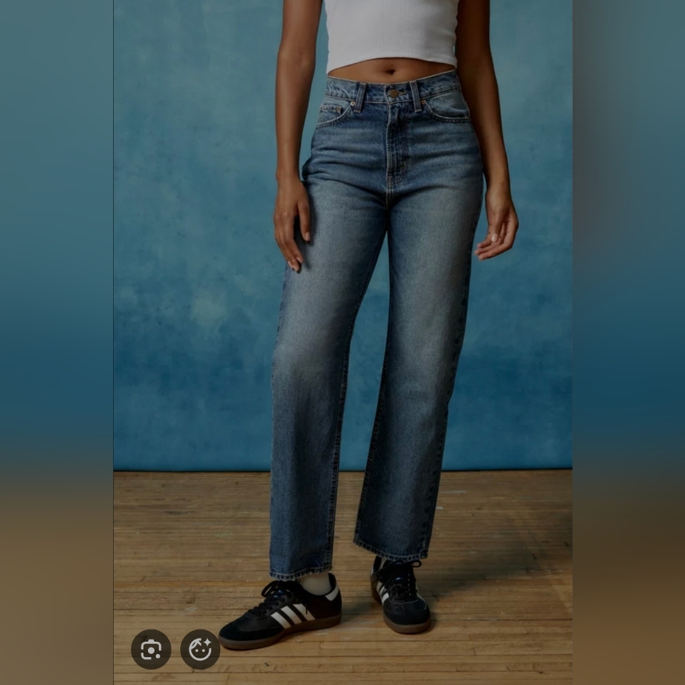 Urban Outfitters BDG Women's Straight Leg Cowboy Jeans 100%Cotton Size 32